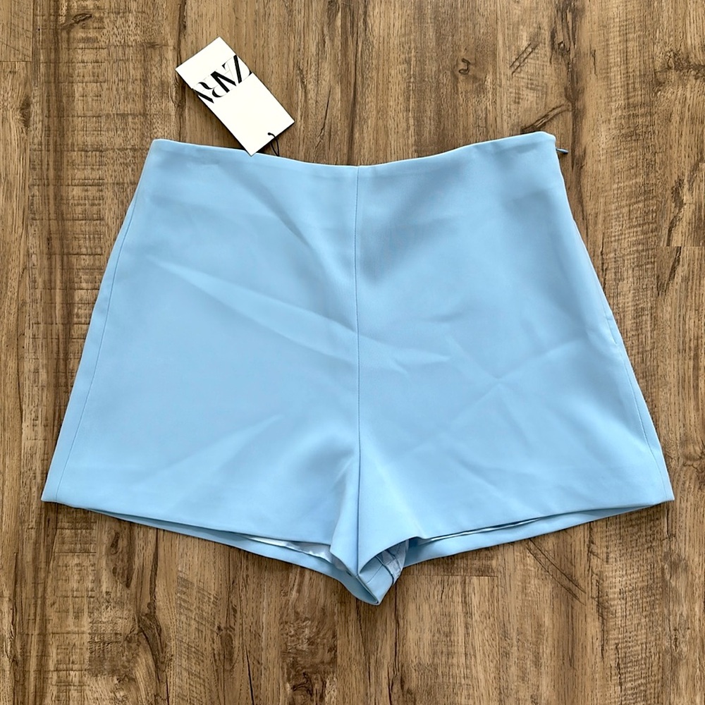 Zara NWT Sz L Light Blue Shorts